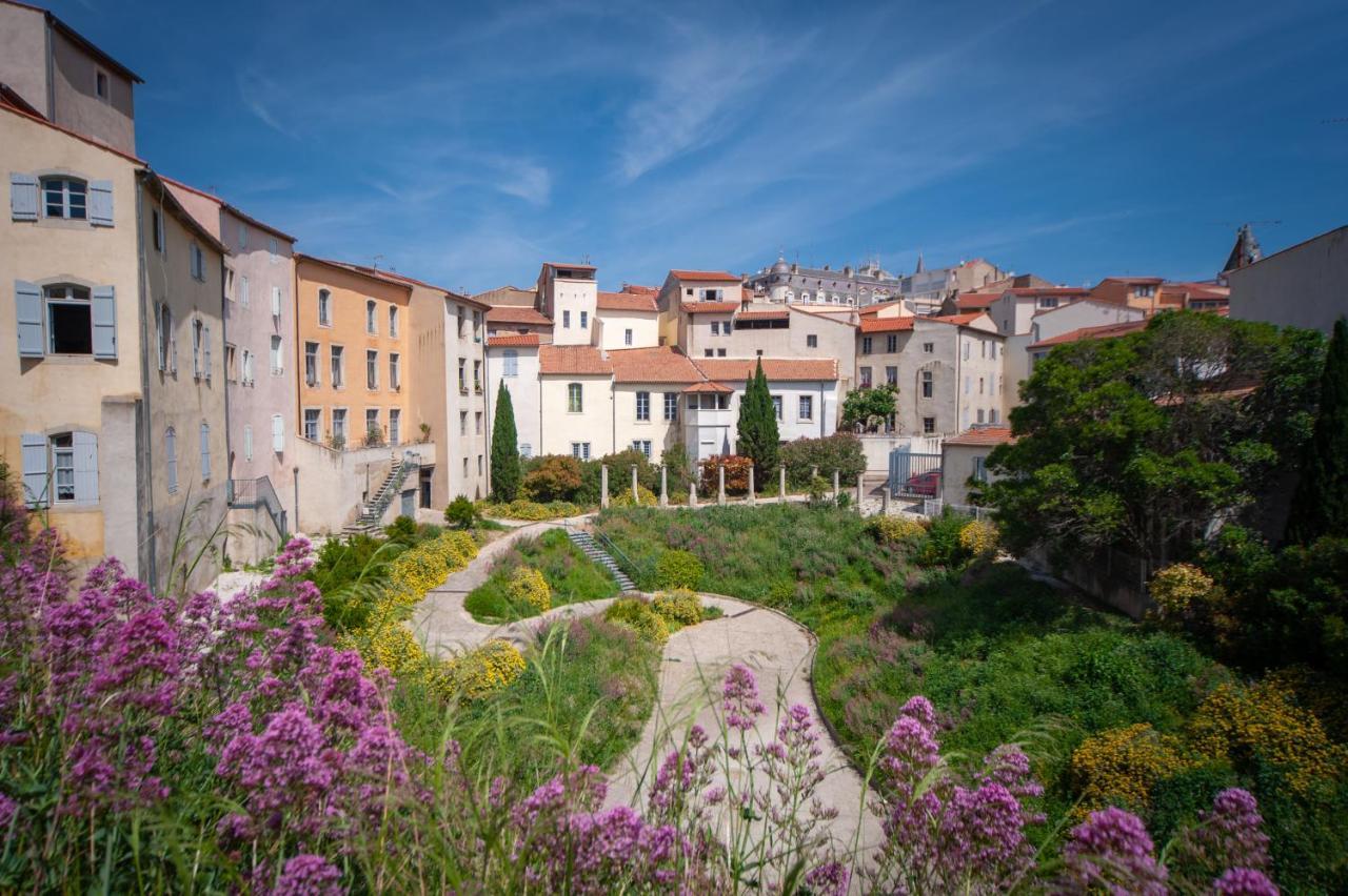 Venez Rever Beziers Centre Et Gare Il Y A Plus Cher Mais C Est Moins Bien Exteriör bild